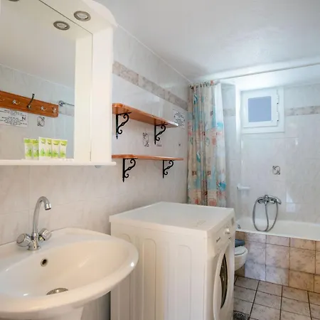 Two-bedroom 6-7 Adults First Floor Apartment *