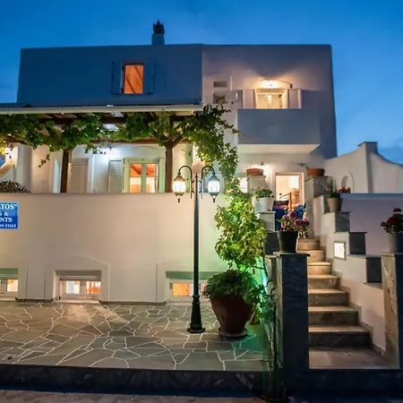 Two-bedroom 6-7 Adults First Floor Apartment Parikia (Paros)