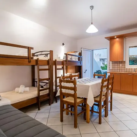 Two-bedroom 6-7 Adults First Floor Parikia (Paros)