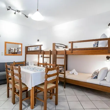 Two-bedroom 6-7 Adults First Floor Parikia (Paros)