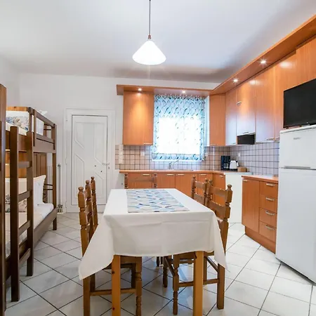 Two-bedroom 6-7 Adults First Floor Apartment Parikia (Paros)